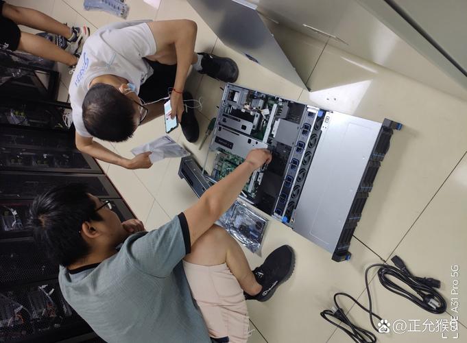自从跟一群90后,00后一起在机房运维中心工作这